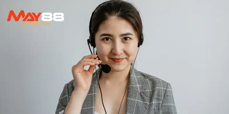 Giải đáp mọi thắc mắc - Trải nghiệm cá cược an toàn tại liên hệ MAY88