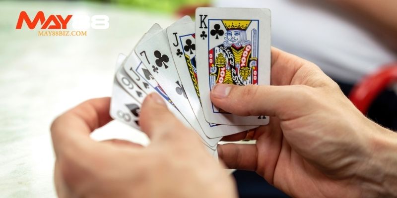 Tiến lên đếm là là một dạng biến thể của bài Tiến Lên miền Nam